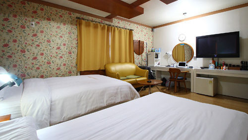 Cherbourg Hotel Cheonan Extérieur photo